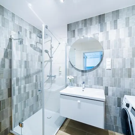 Shandy 2pok Polanki Aqua - Basen Parking Silownia W Cenie Kołobrzeg